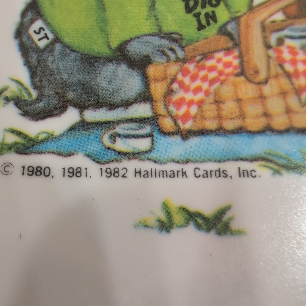 Vintage 1982 Hallmark Cards Melamine Picnic Plate Panda Raccoon Badger Made USA - Picture 4 of 5